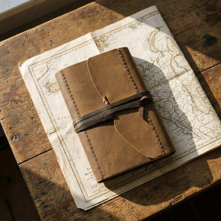 Handcrafted Leather Journal – B5, 200 Pages, 80 GSM, Two-Tone Cocoa ...